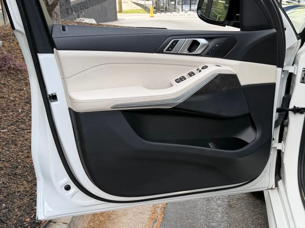 BMW X5 photo 29