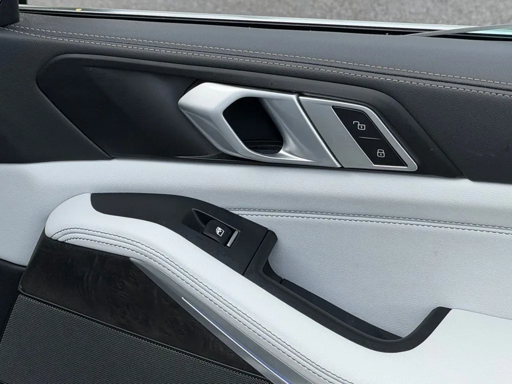 BMW X5 photo 38