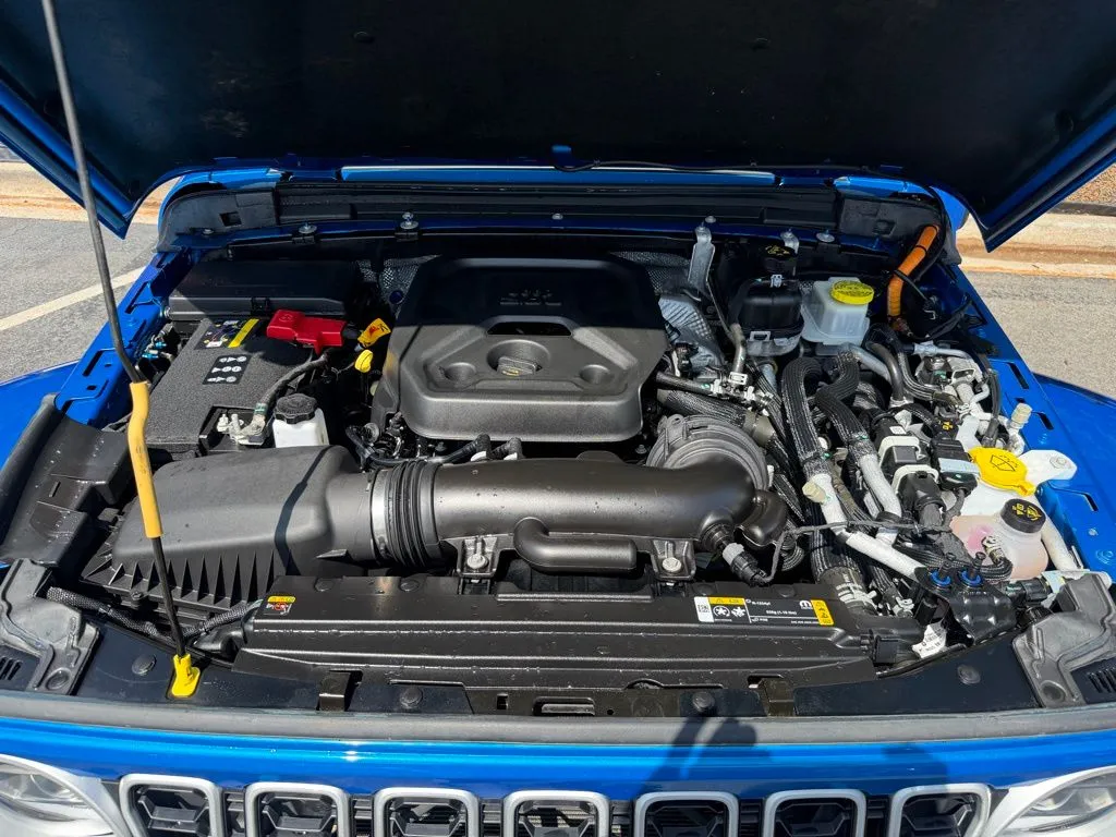Jeep Wrangler photo 6