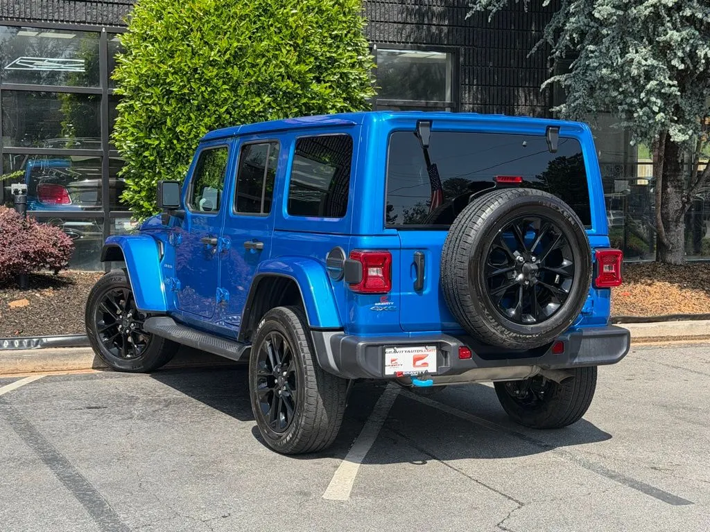 Jeep Wrangler photo 19