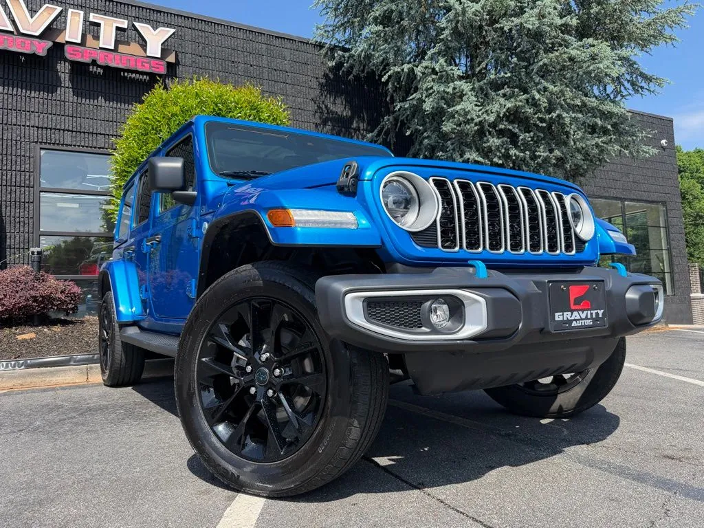 Jeep Wrangler photo 8