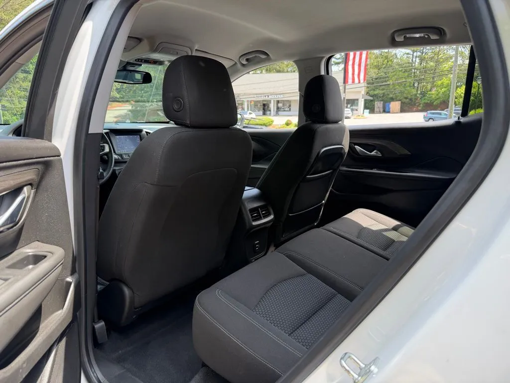 GMC Terrain photo 27