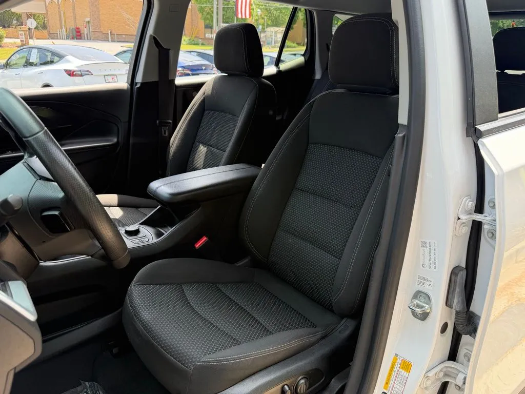 GMC Terrain photo 23