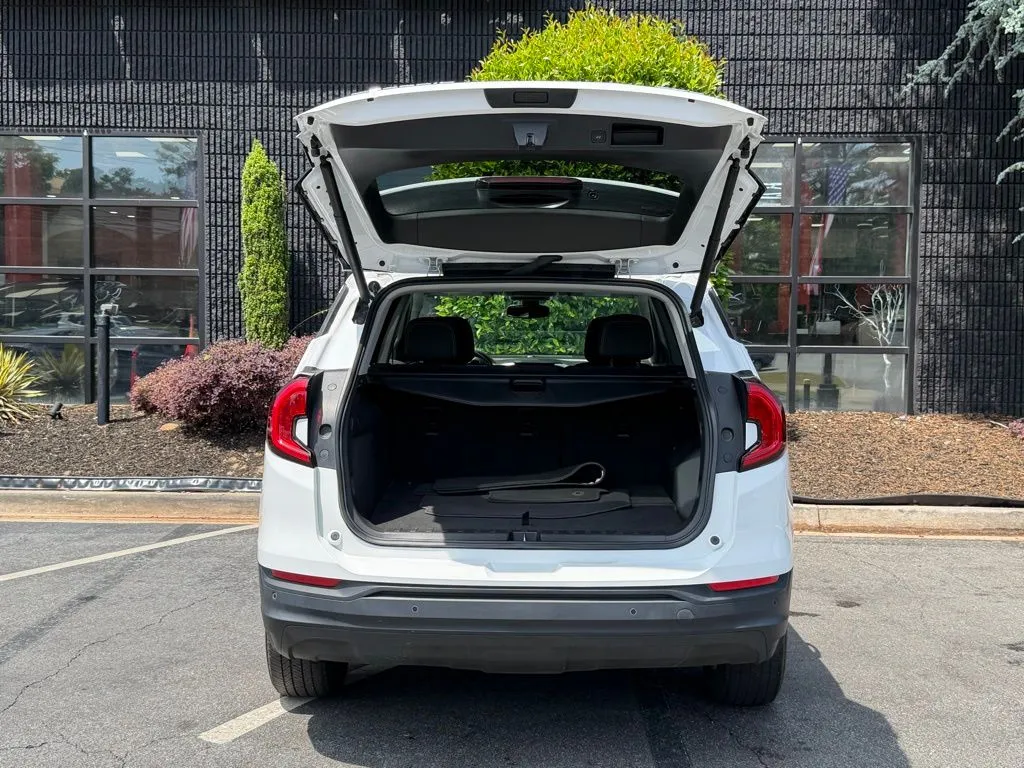 GMC Terrain photo 17