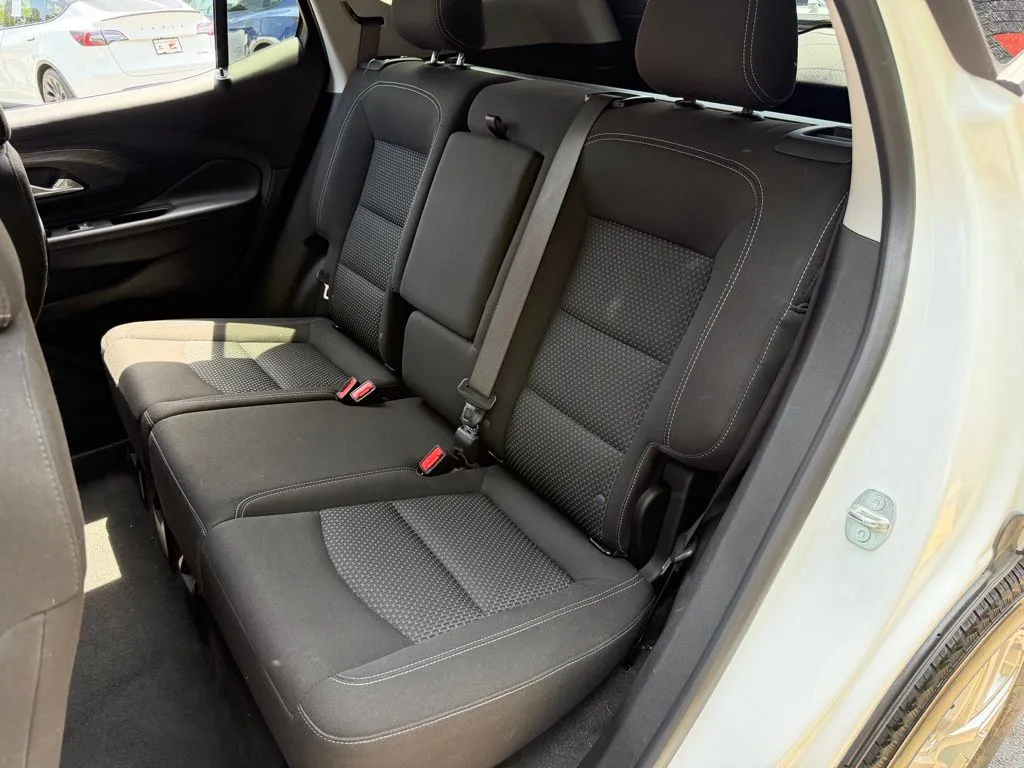 GMC Terrain photo 28