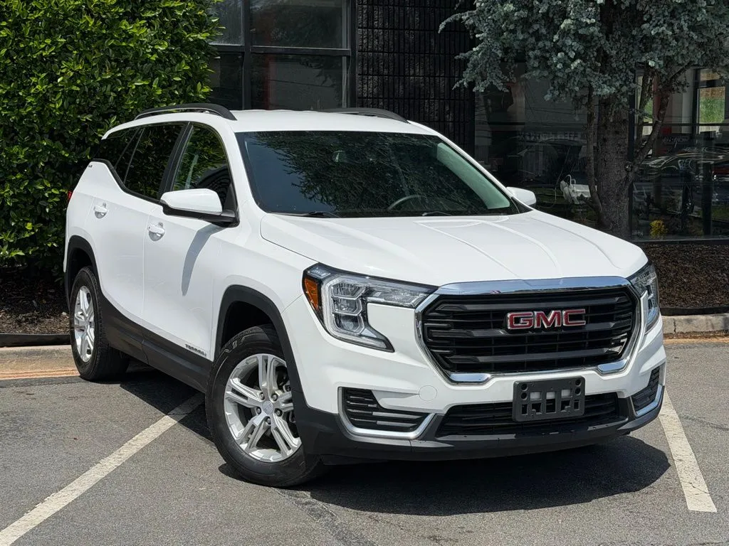 GMC Terrain photo 7