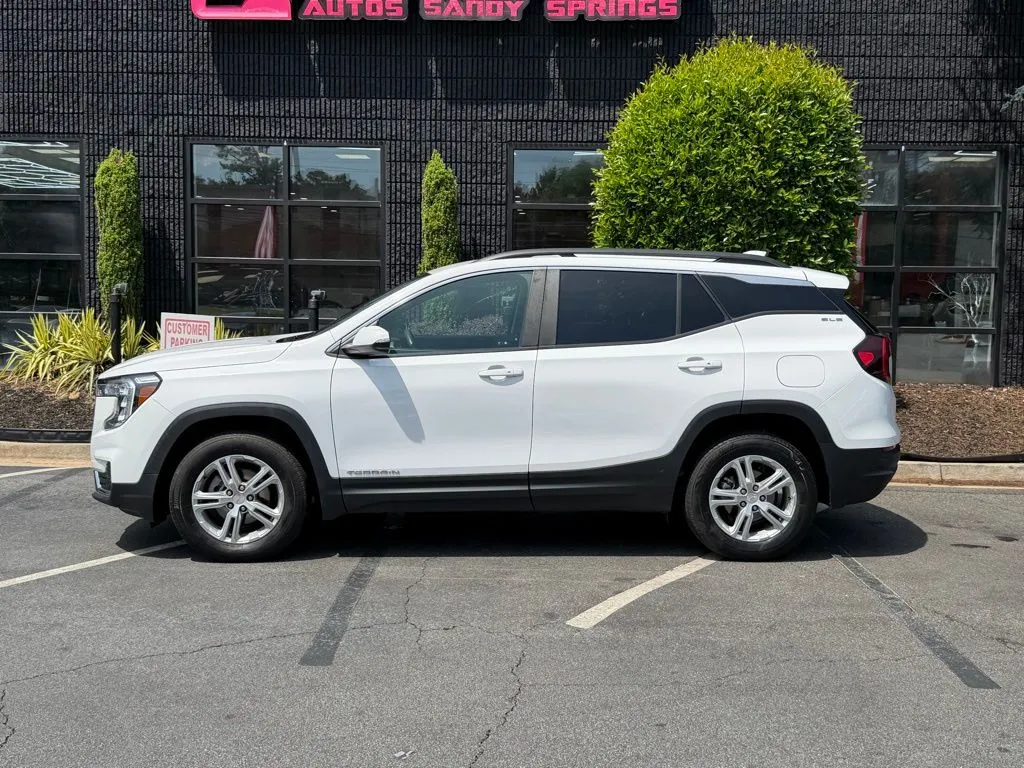 GMC Terrain photo 9
