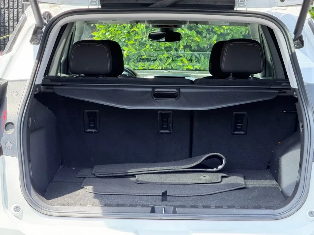 GMC Terrain photo 18