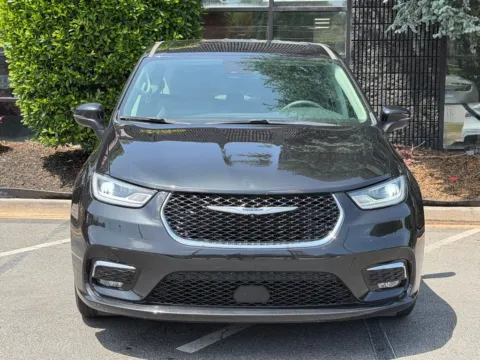 Another view of 2023 Chrysler Pacifica Touring L for sale in Sandy Springs, GA at Gravity Autos Sandy Springs