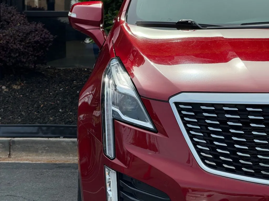 Cadillac XT5 photo 4