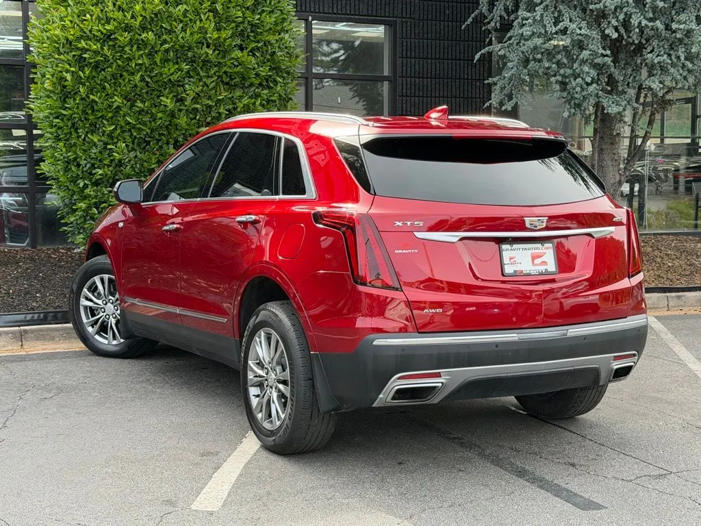 Cadillac XT5 photo 17