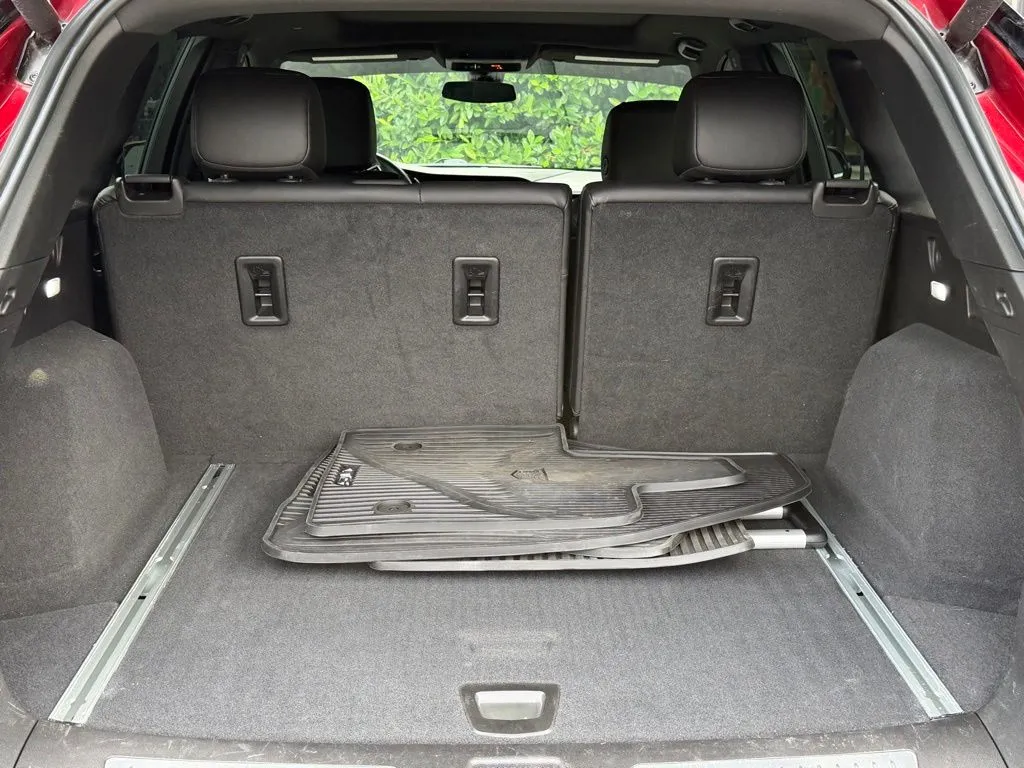 Cadillac XT5 photo 16