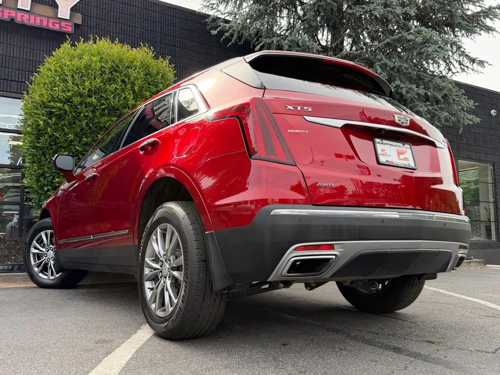 Cadillac XT5 photo 18