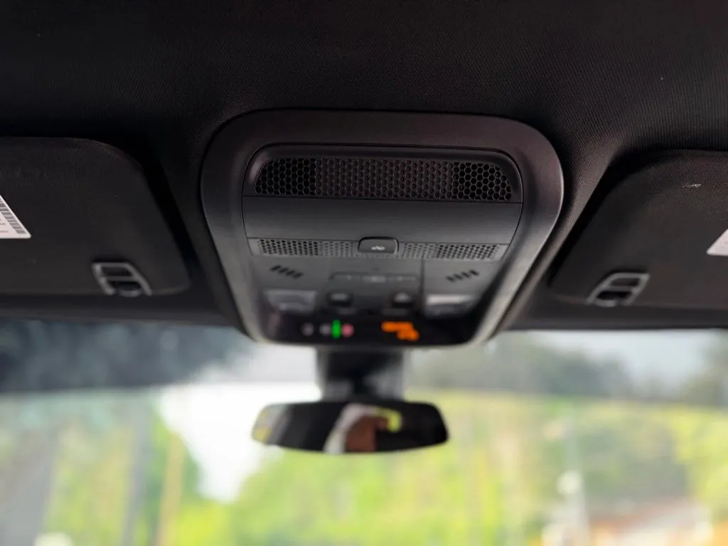 Cadillac XT5 photo 47