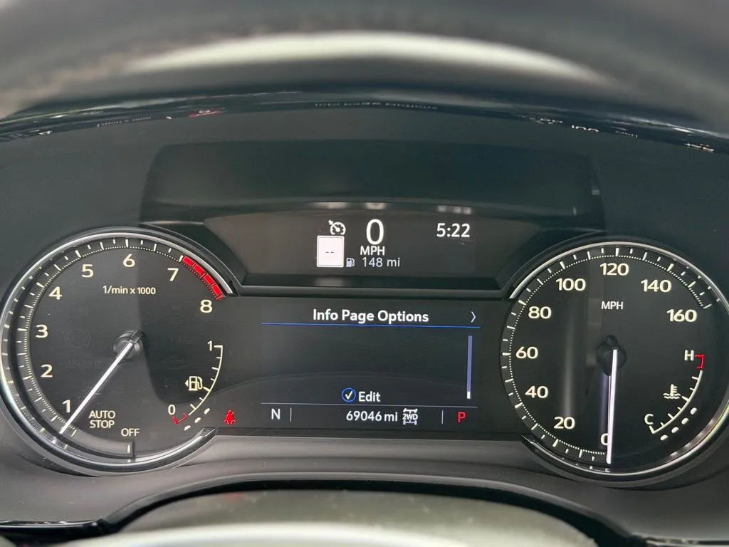Cadillac XT5 photo 43