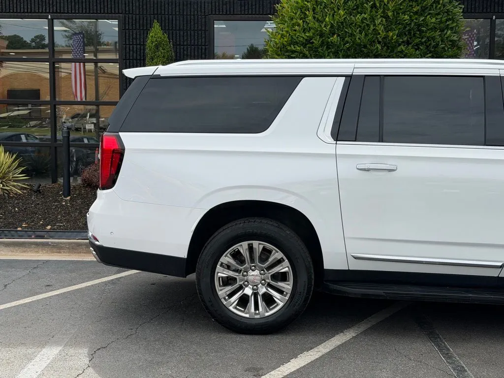 GMC Yukon XL photo 22