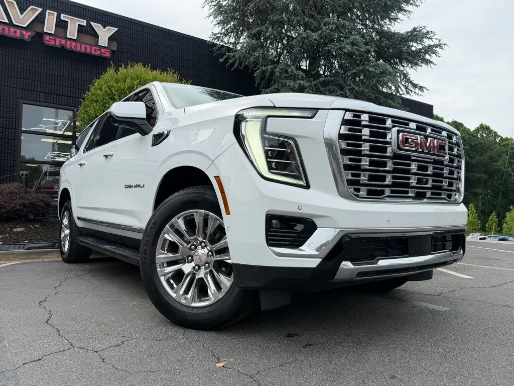 GMC Yukon XL photo 8