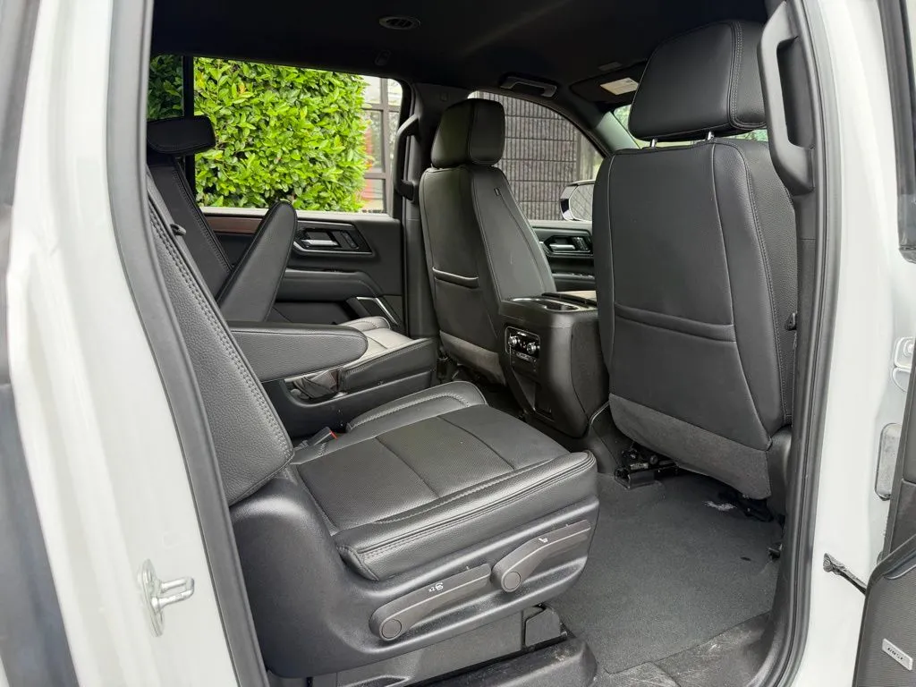 GMC Yukon XL photo 41