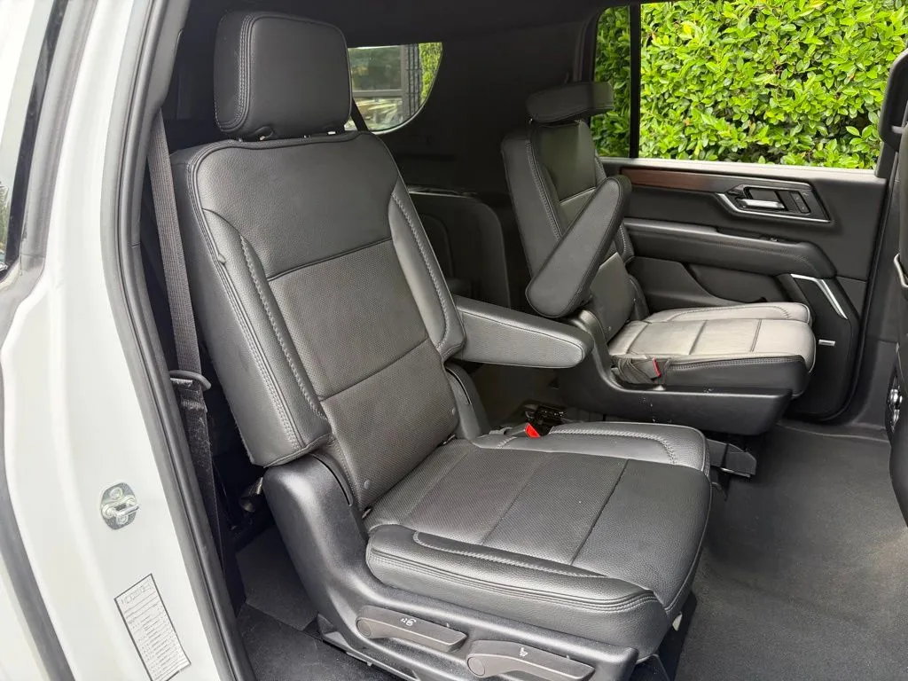 GMC Yukon XL photo 42