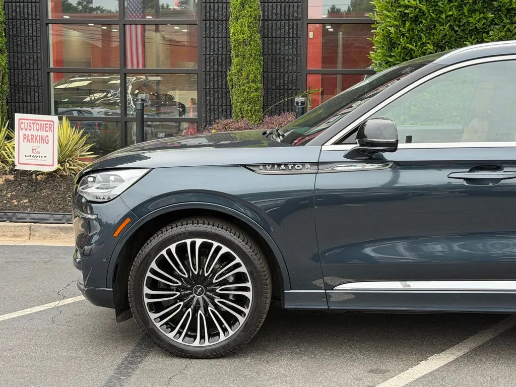 Lincoln Aviator photo 10