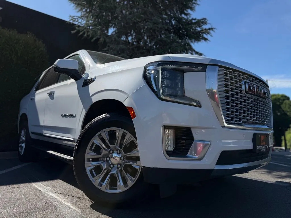 GMC Yukon photo 8
