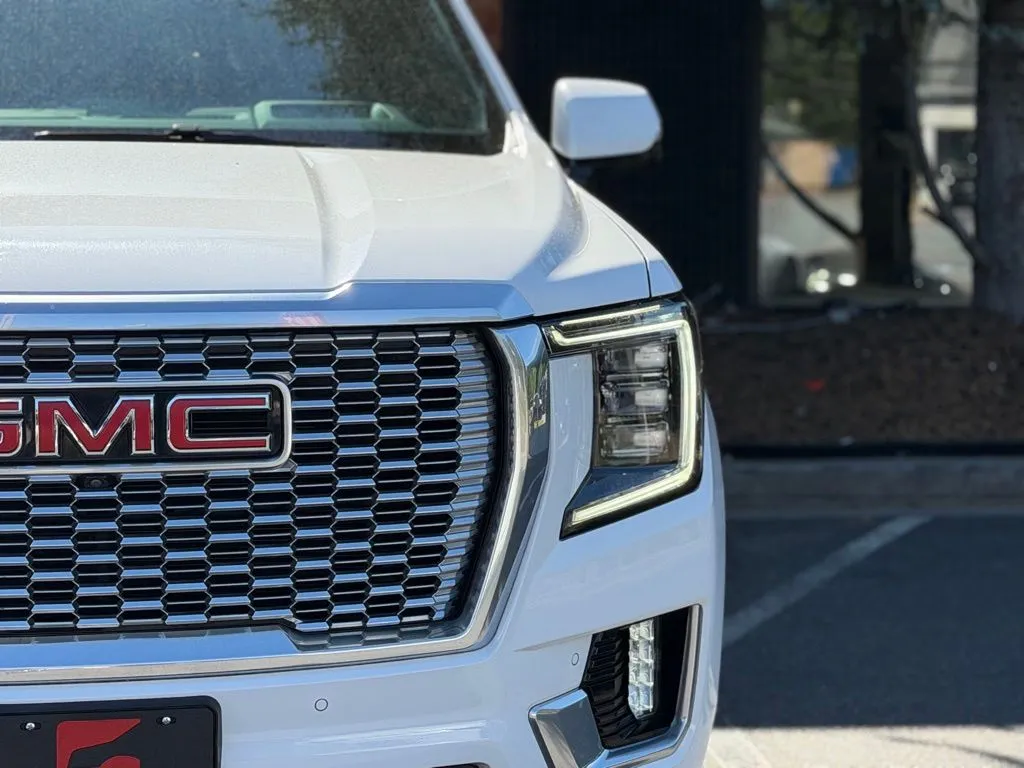 GMC Yukon photo 5