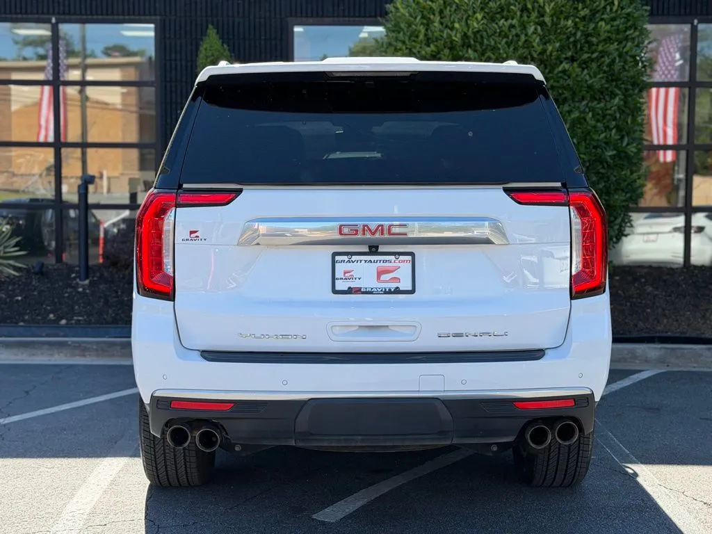GMC Yukon photo 14