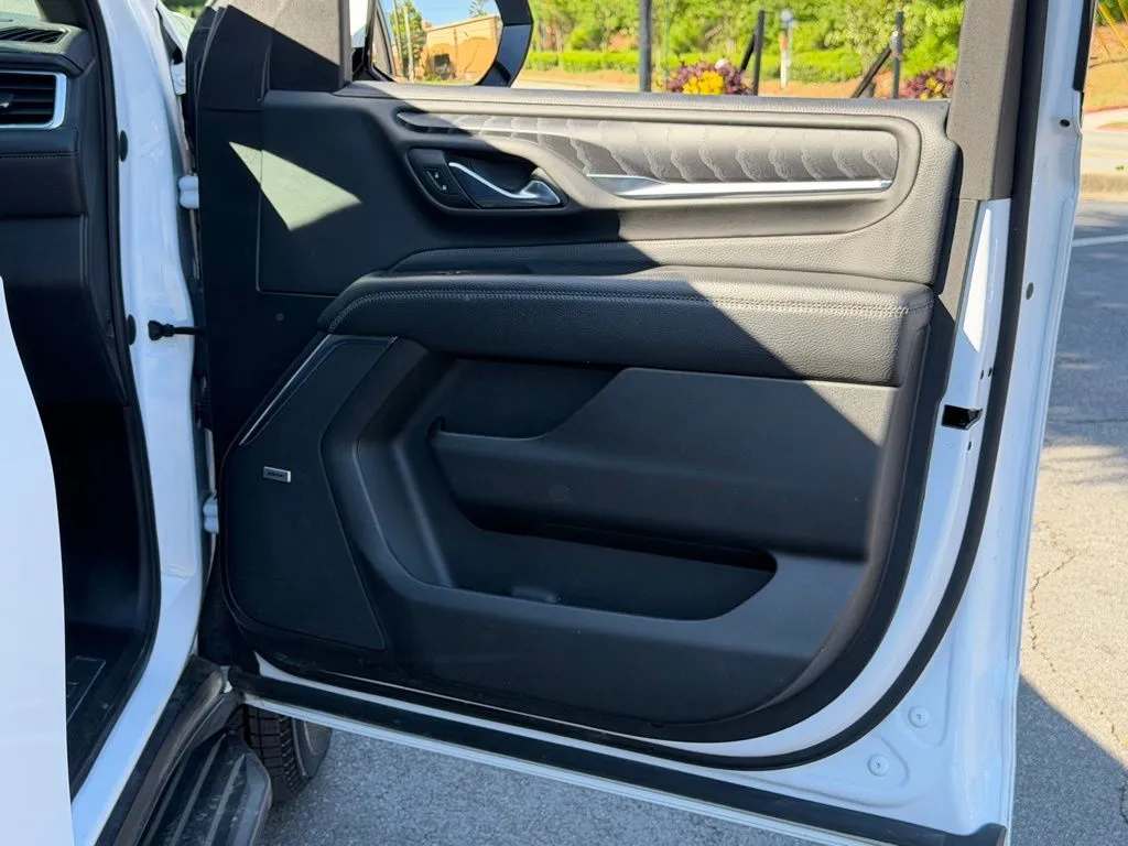 GMC Yukon photo 38