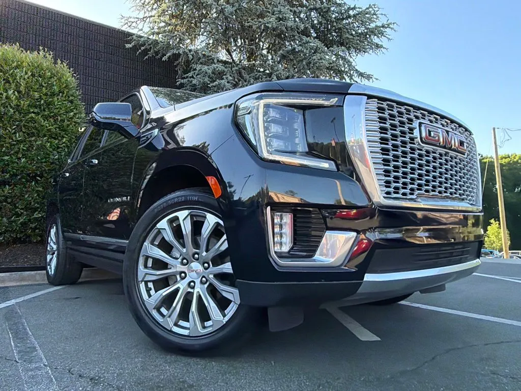 GMC Yukon photo 8