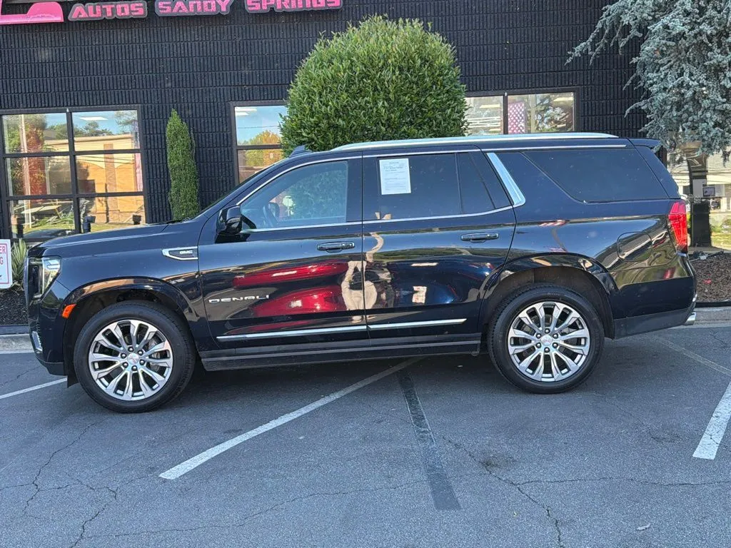 GMC Yukon photo 9