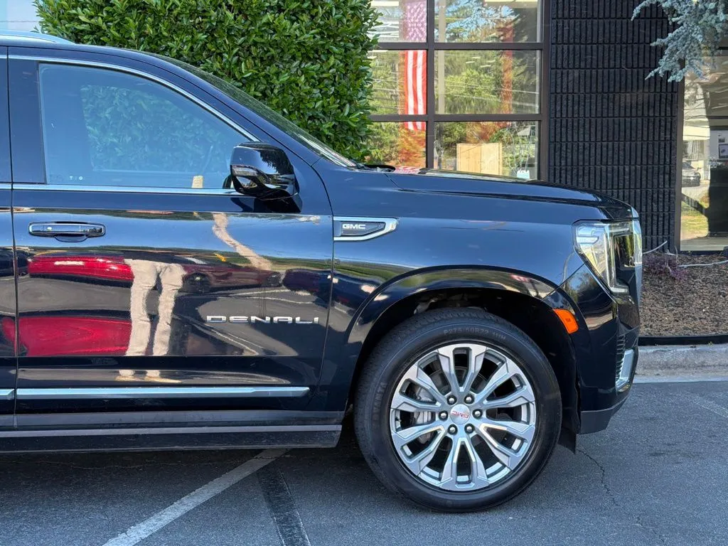GMC Yukon photo 23