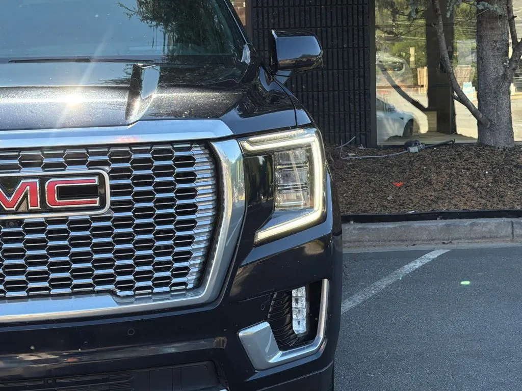 GMC Yukon photo 5