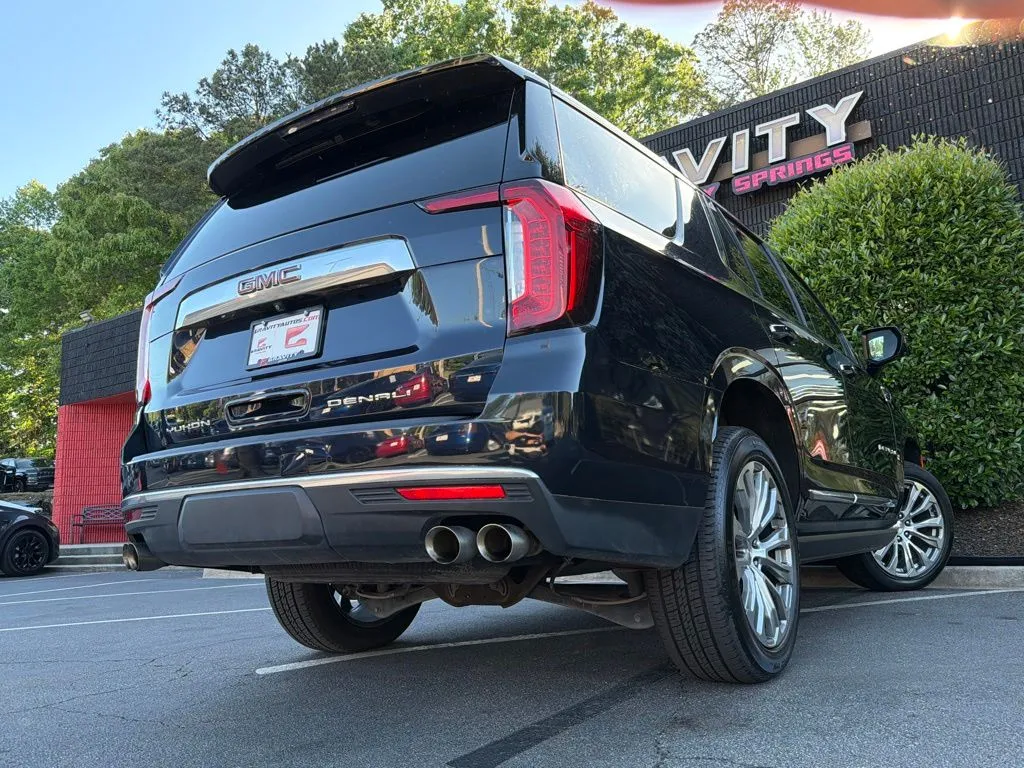 GMC Yukon photo 13