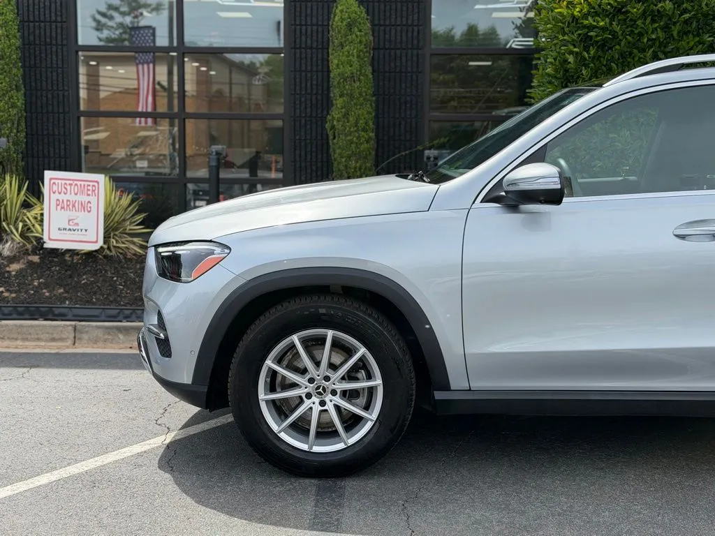 Mercedes-Benz GLE photo 9