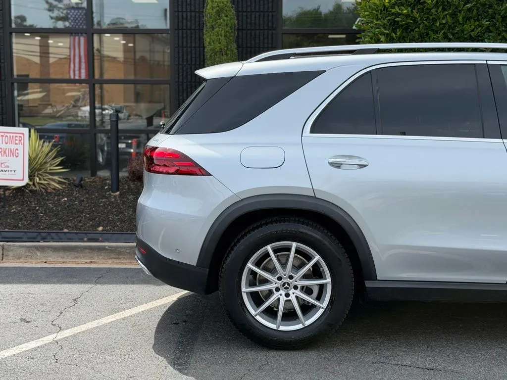 Mercedes-Benz GLE photo 21