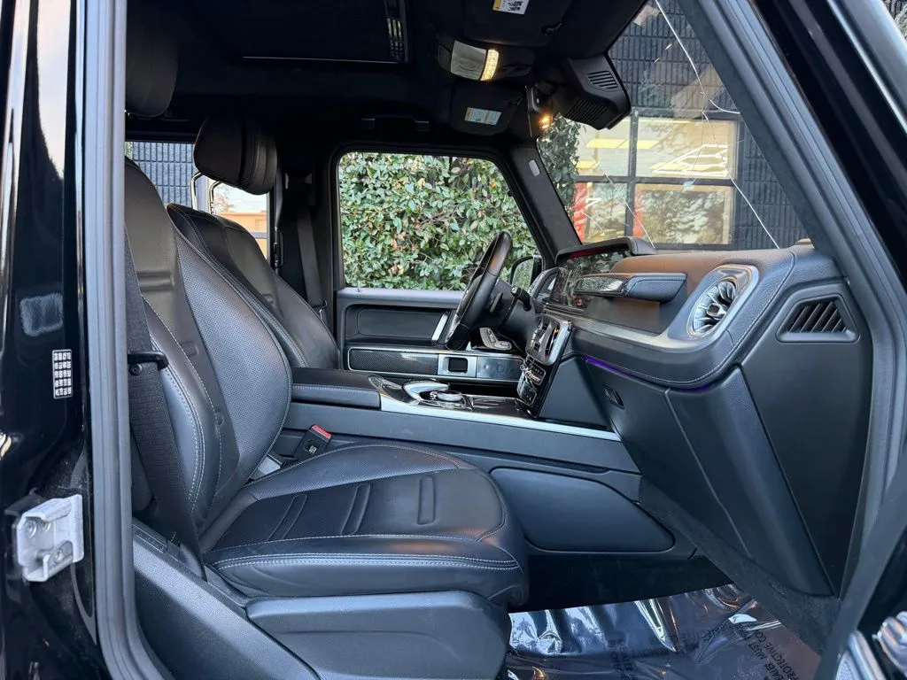 Mercedes-Benz G-Class photo 33