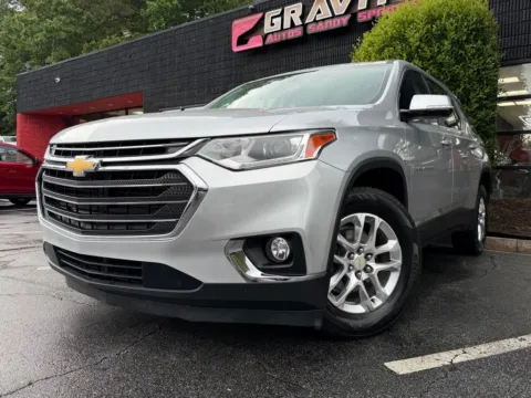Photos of 2019 Chevrolet Traverse 3LT for sale in Sandy Springs, GA at Gravity Autos Sandy Springs
