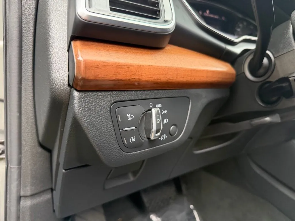 Audi Q5 photo 28