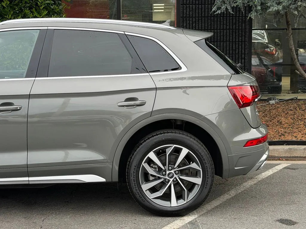 Audi Q5 photo 11