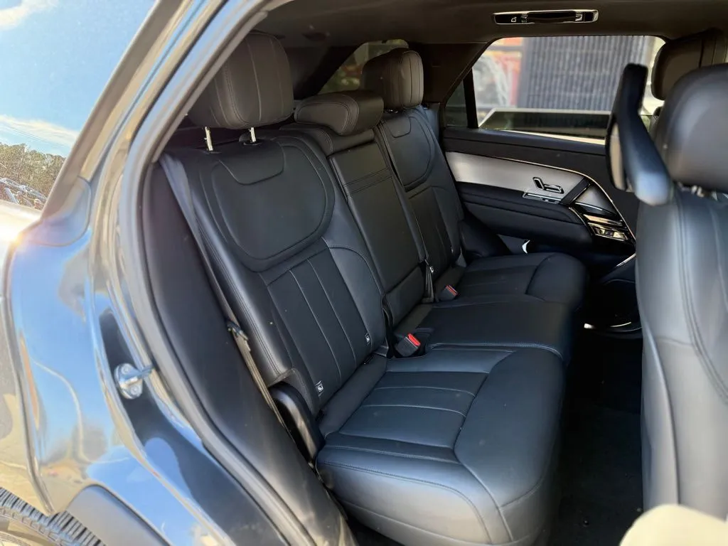 2024 Land Rover Range Rover Sport SE - Photo 37