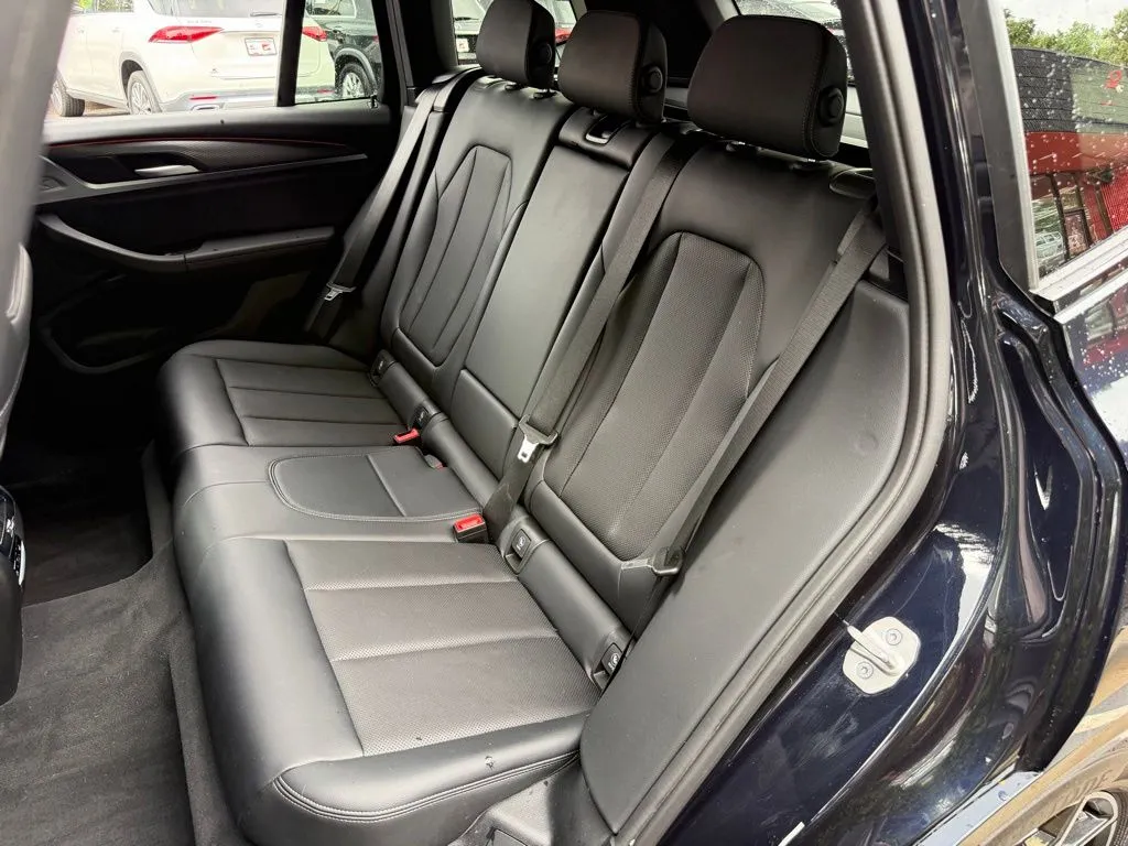 BMW X3 photo 32