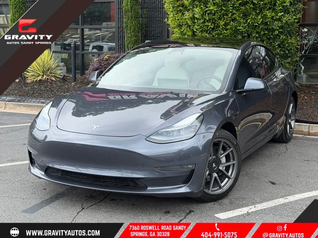 2022 Tesla Model 3 Long Range Dual Motor All-Wheel Drive's photo