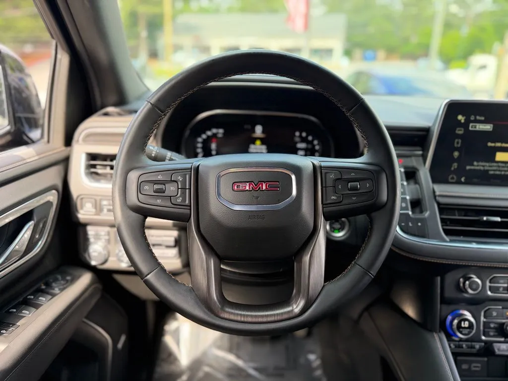 GMC Yukon photo 47
