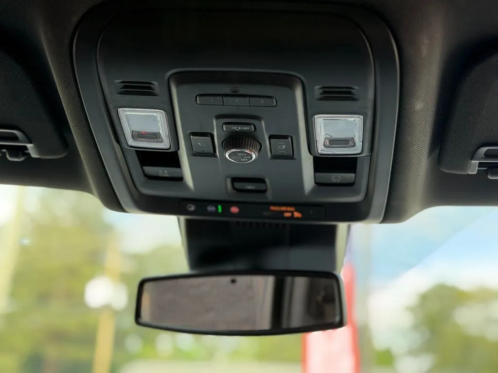 GMC Yukon photo 54
