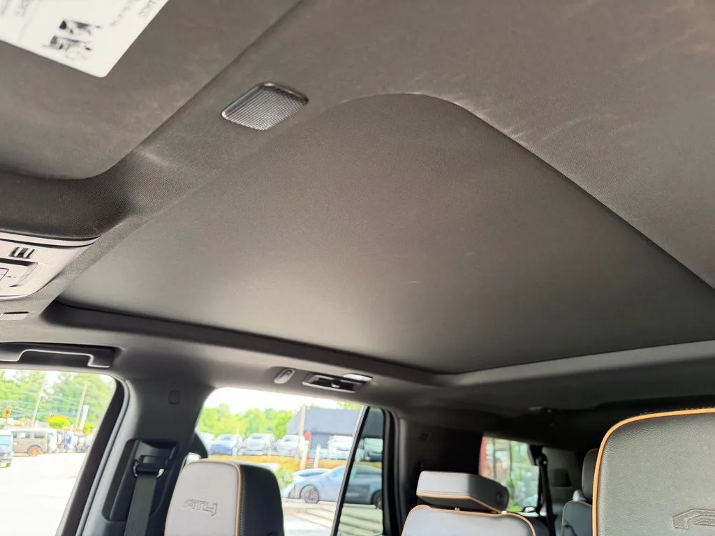 GMC Yukon photo 56