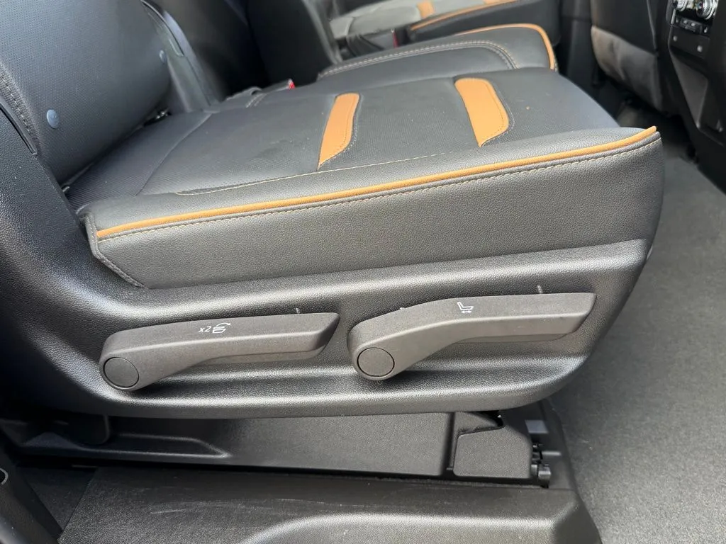 GMC Yukon photo 43