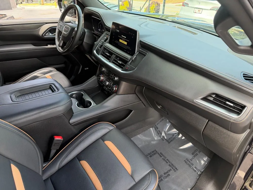 GMC Yukon photo 35