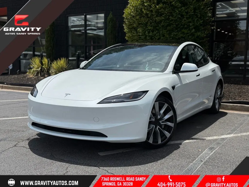 2025 Tesla Model 3's photo
