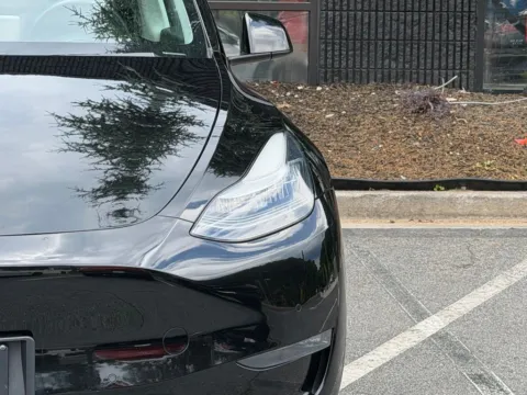 More photos of 2020 Tesla Model Y Long Range at Gravity Autos Sandy Springs, GA