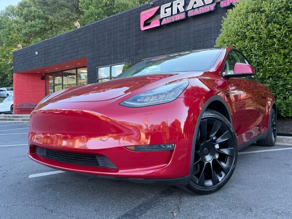 Vehicle Image 2